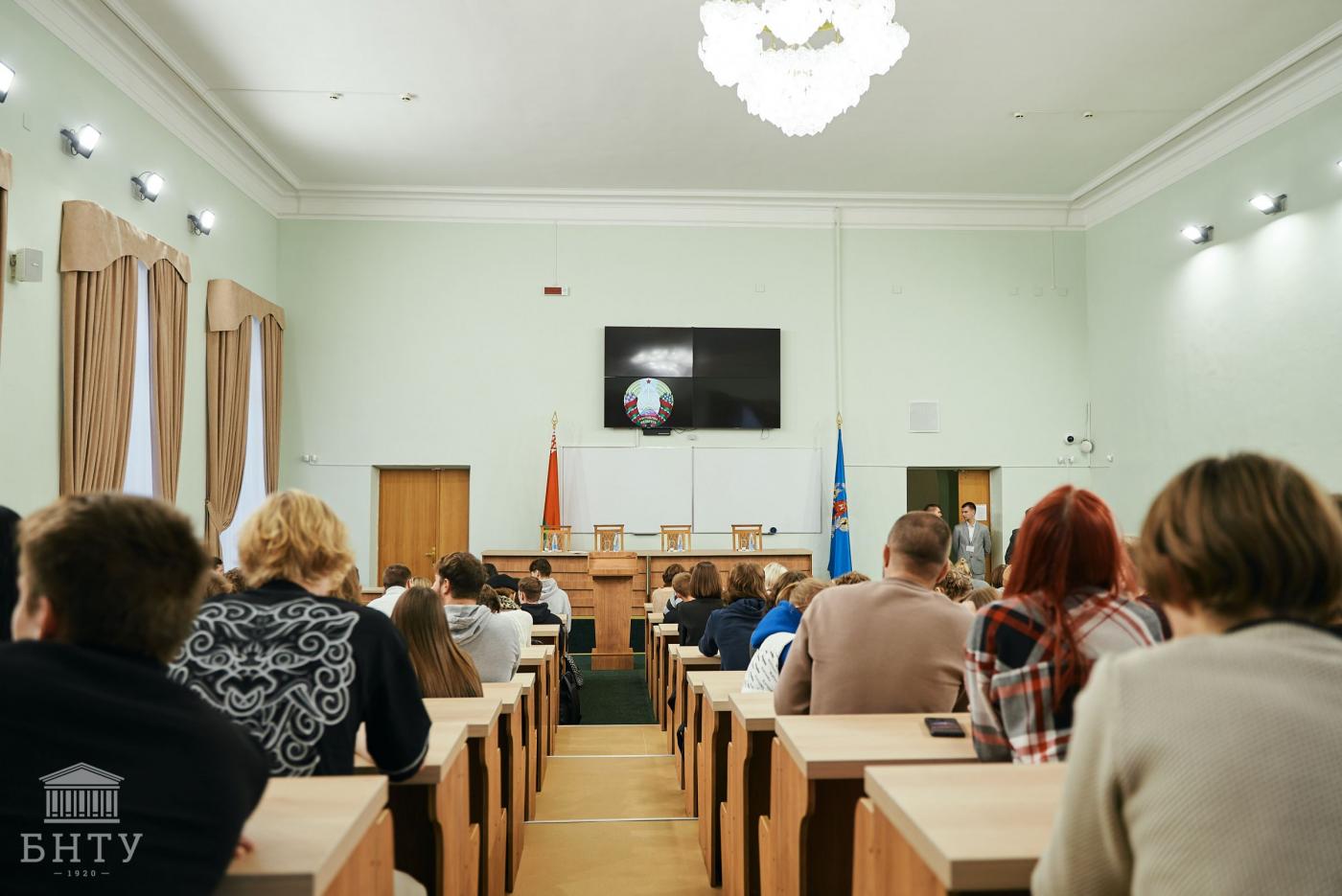 В БНТУ прошло открытое выездное заседание суда